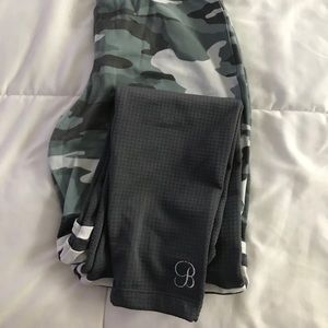 Bombshell yoga pants.